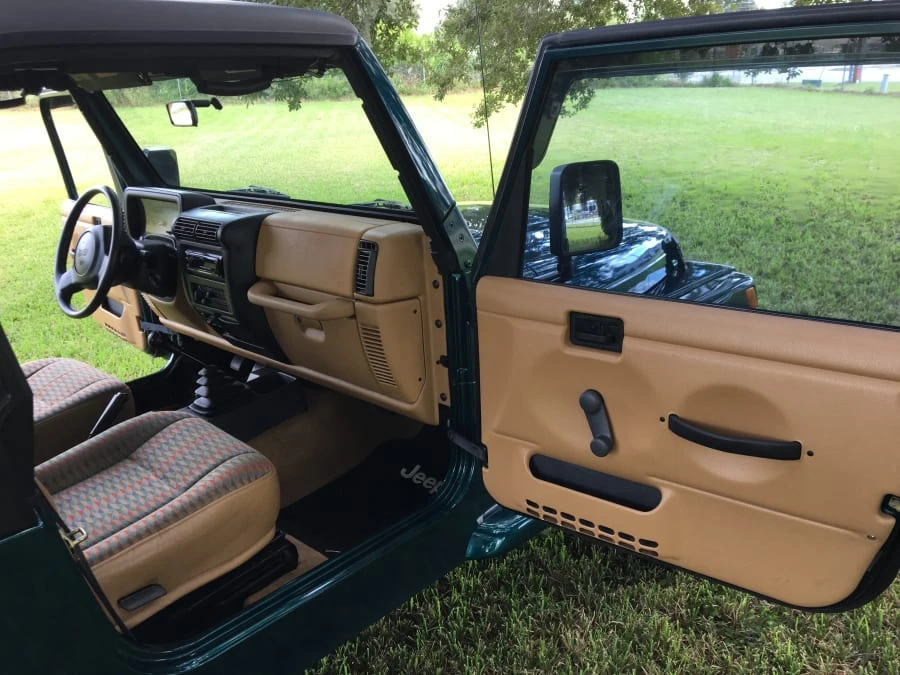 1997 Jeep TJ Wrangler - Image 6 of 12