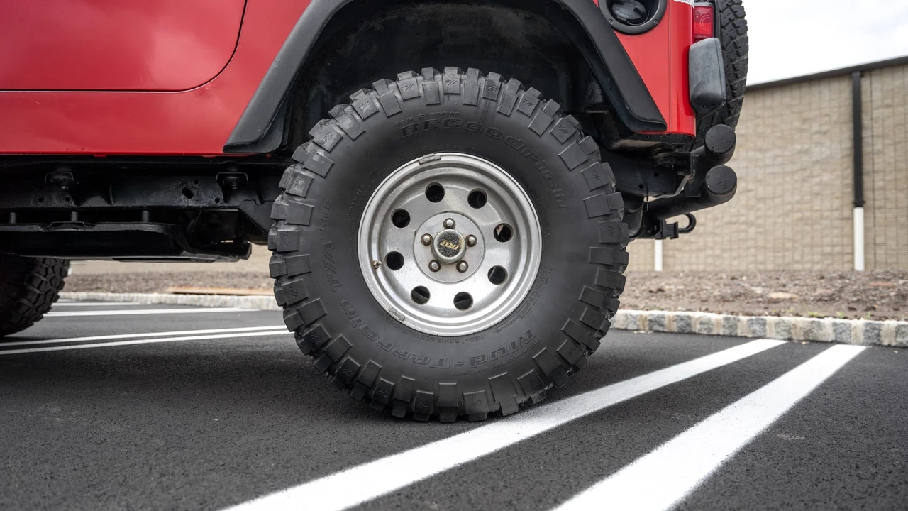 1997 Jeep TJ Wrangler - Image 24 of 31