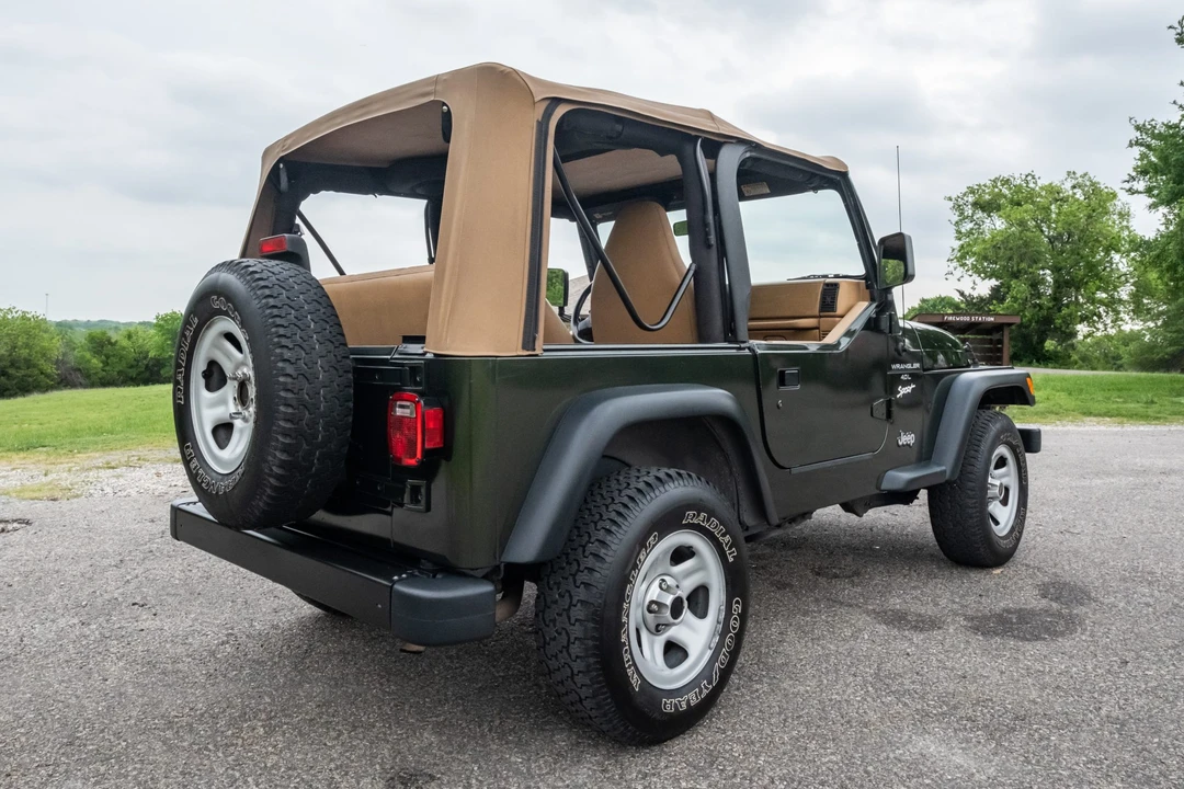 1997 Jeep TJ Wrangler - Image 7 of 31