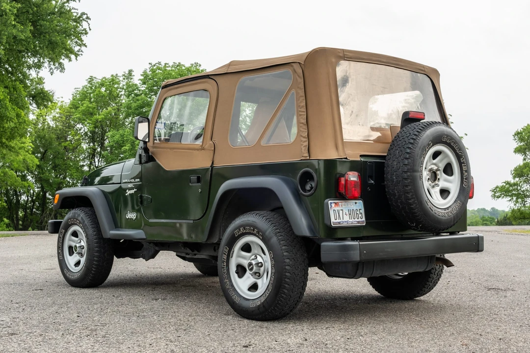 1997 Jeep TJ Wrangler - Image 10 of 31