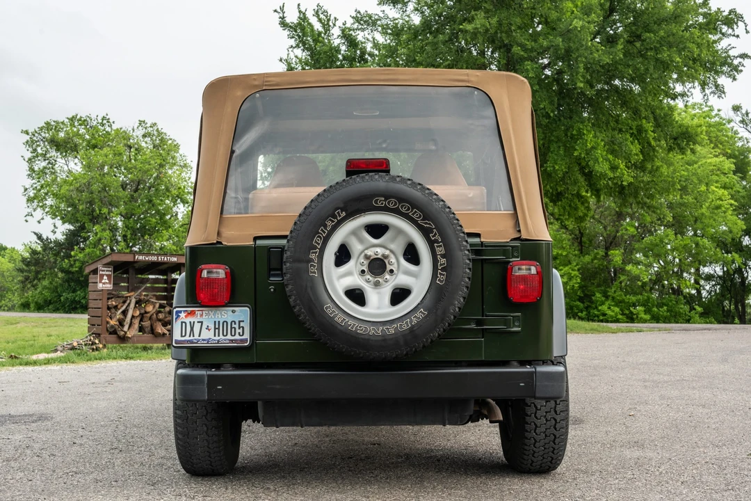 1997 Jeep TJ Wrangler - Image 9 of 31