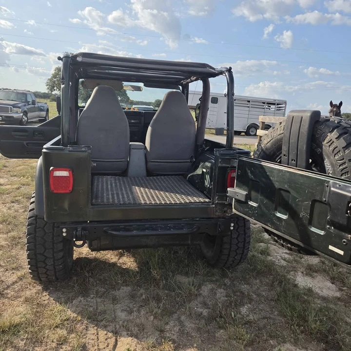 1997 Jeep TJ Wrangler - Image 9 of 10