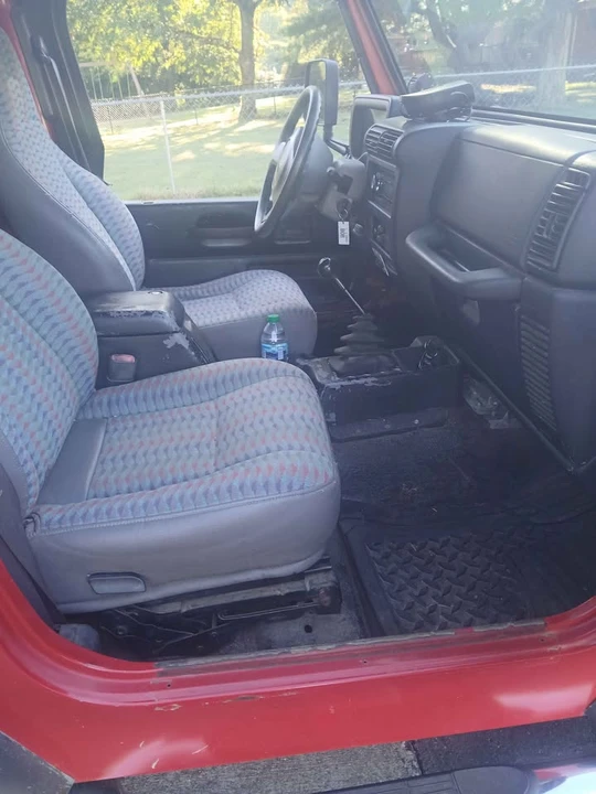 1997 Jeep TJ Wrangler - Image 6 of 9