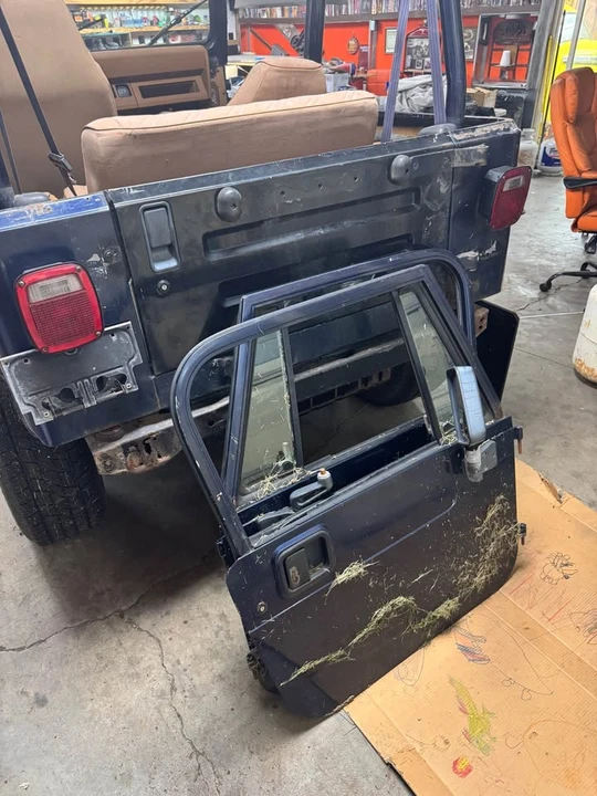 1997 Jeep TJ Wrangler - Image 5 of 9