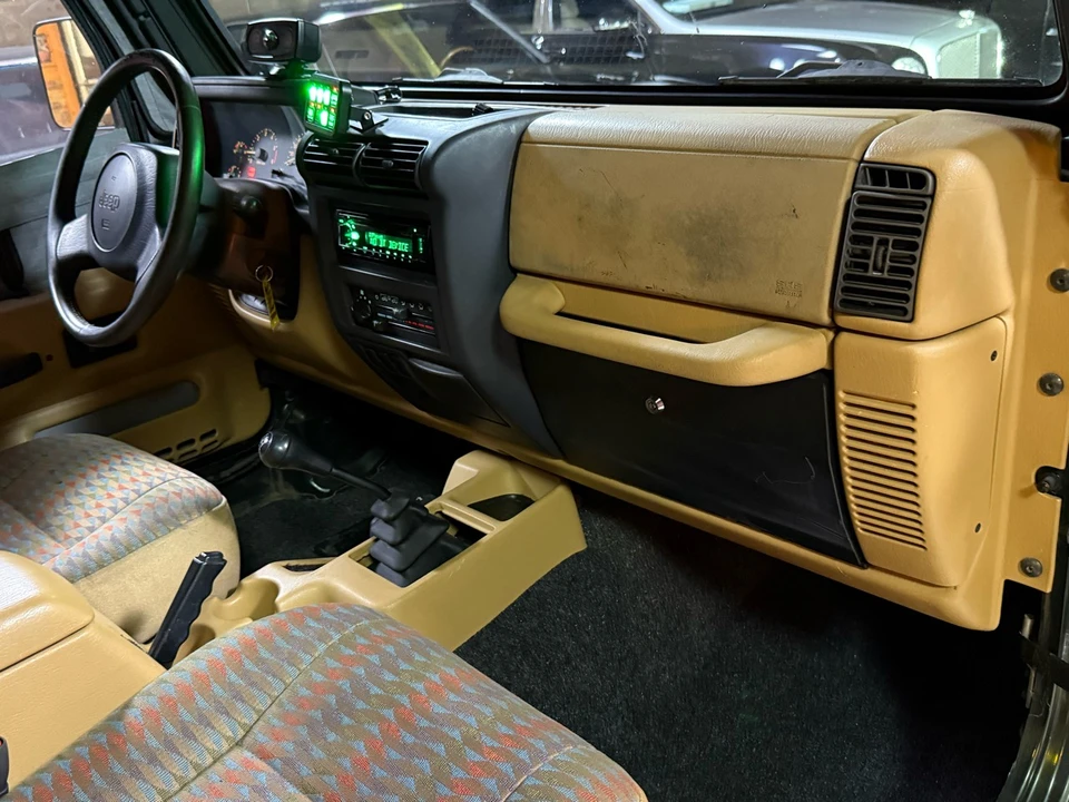 1997 Jeep TJ Wrangler - Image 13 of 31