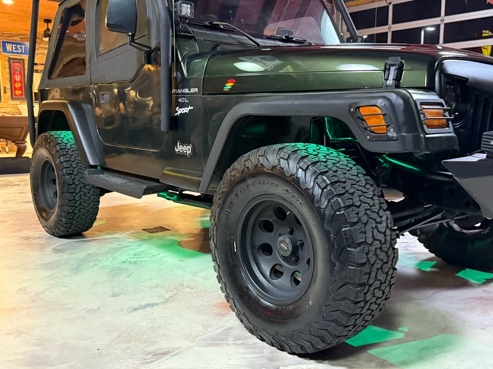 1997 Jeep TJ Wrangler - Image 27 of 31