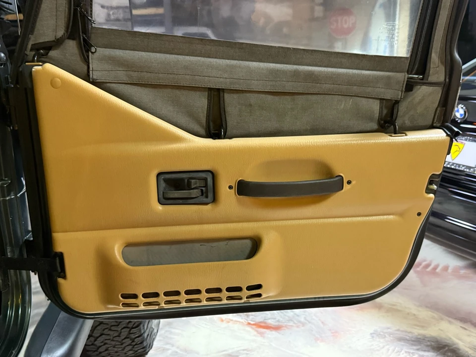 1997 Jeep TJ Wrangler - Image 26 of 31