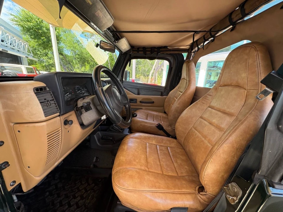 1997 Jeep - Image 25 of 31