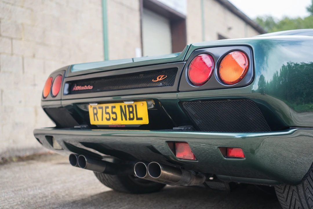 1997 Lamborghini Diablo SV - Image 12 of 31