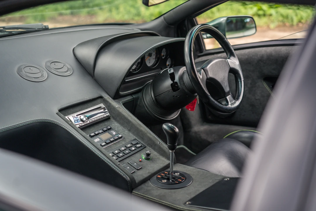1997 Lamborghini Diablo SV - Image 30 of 31