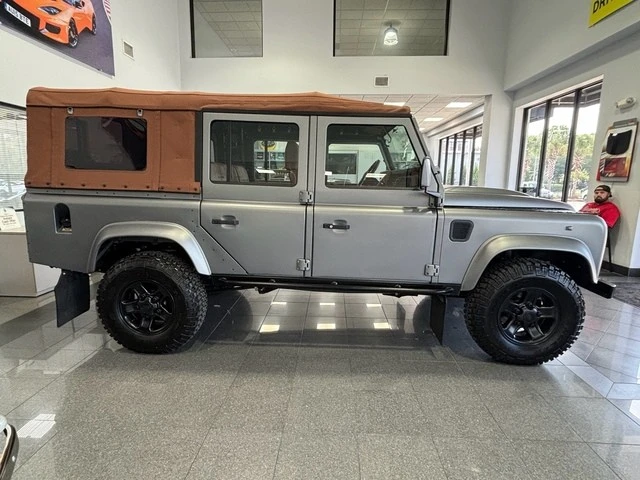 1997 Land Rover Defender 110 - Image 18 of 21