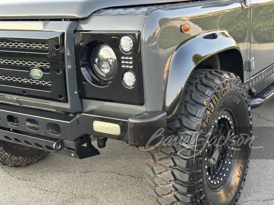 1997 Land Rover Defender 130 - Image 12 of 31