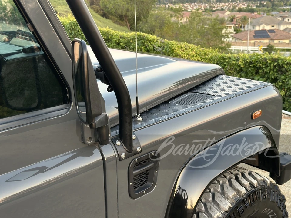 1997 Land Rover Defender 130 - Image 9 of 31