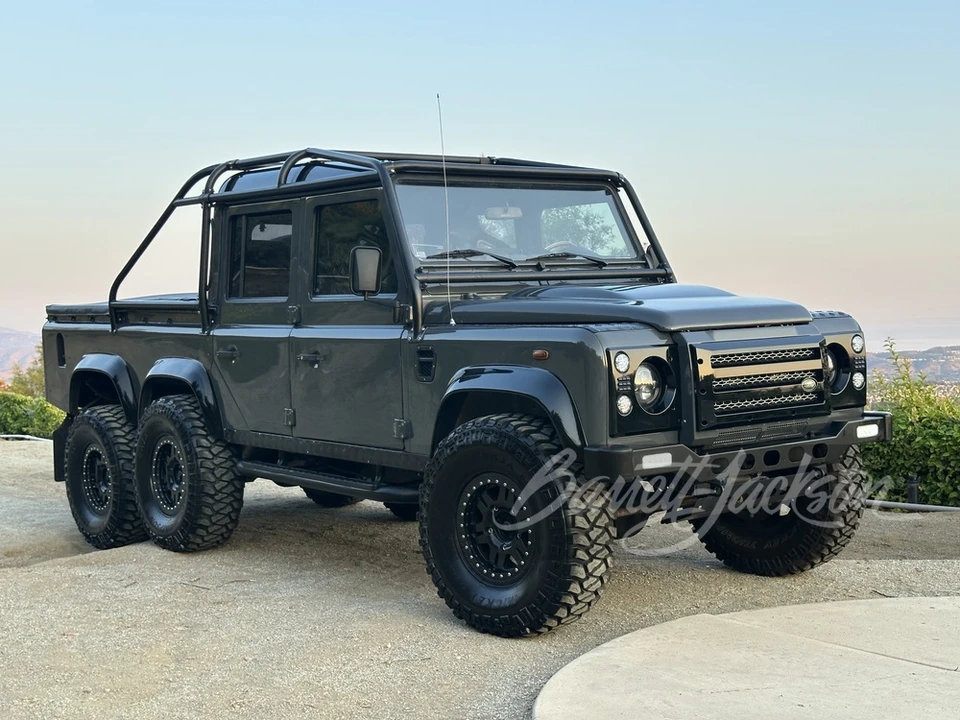 1997 Land Rover Defender 130 - Image 8 of 31