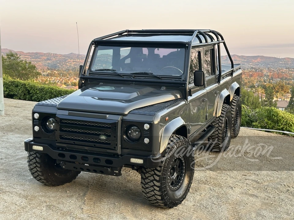 1997 Land Rover Defender 130 - Image 19 of 31