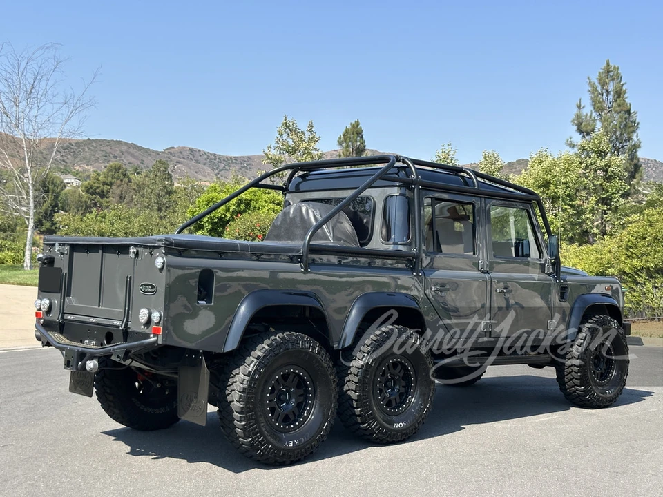 1997 Land Rover Defender 130 - Image 2 of 31