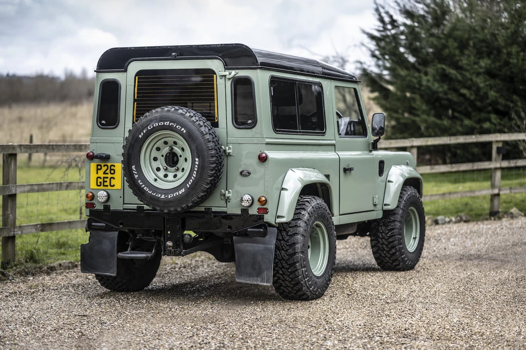 1997 Land Rover Defender 90 - Image 10 of 31