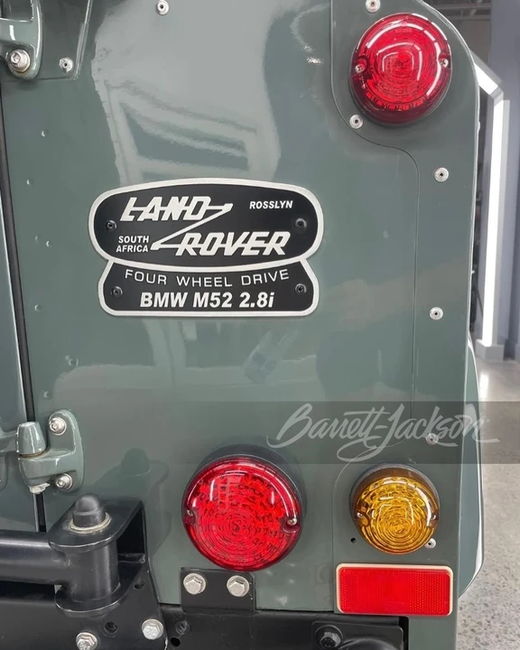 1997 Land Rover Defender 90 - Image 7 of 16
