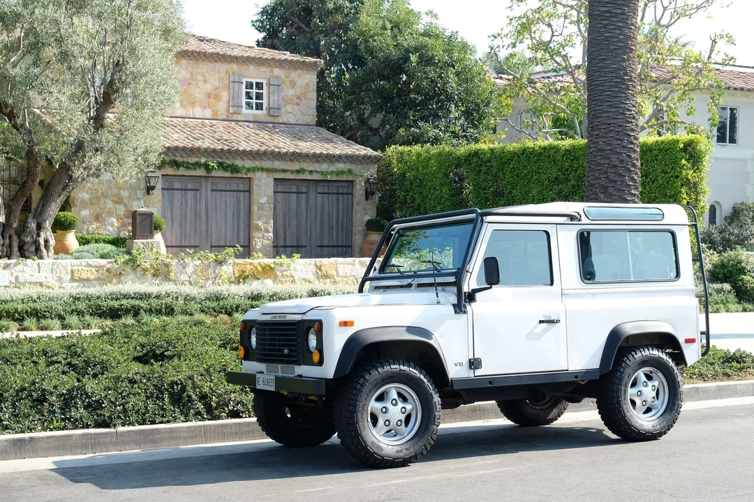 1997 Land Rover Defender 90 - Image 6 of 31