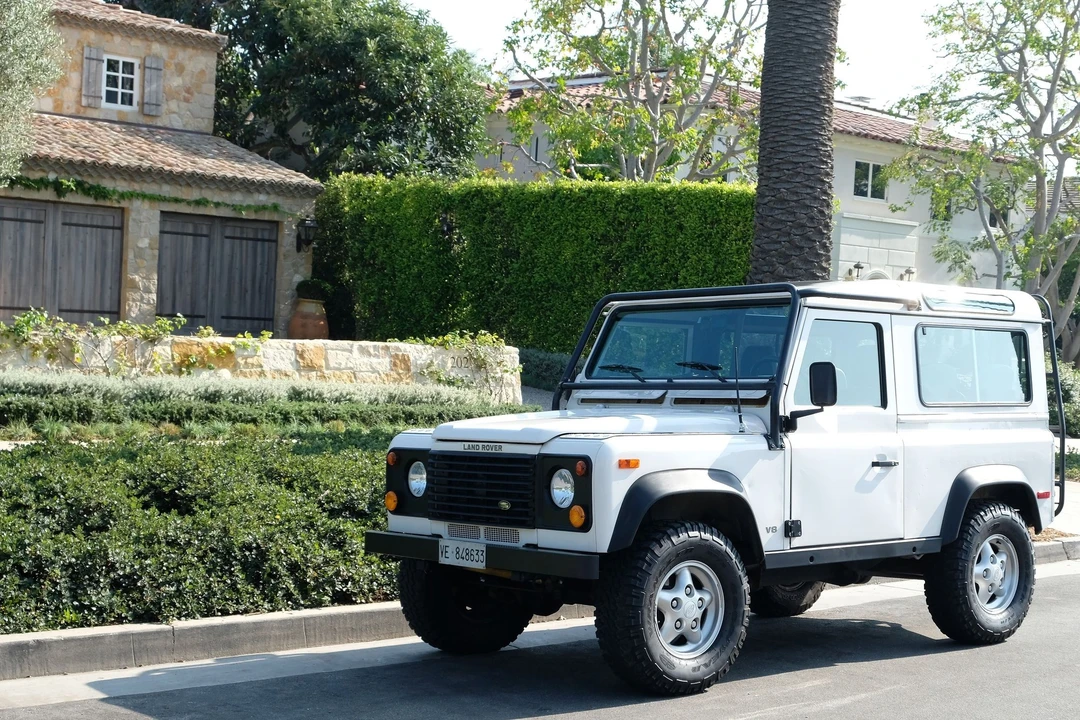 1997 Land Rover Defender 90 - Image 8 of 31