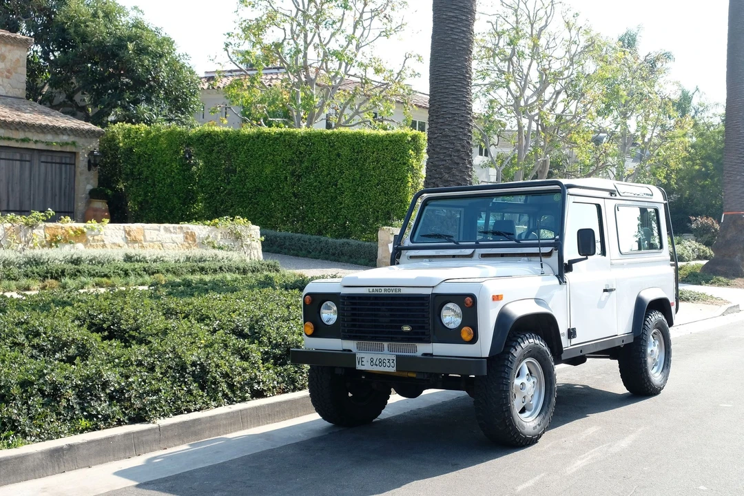 1997 Land Rover Defender 90 - Image 10 of 31