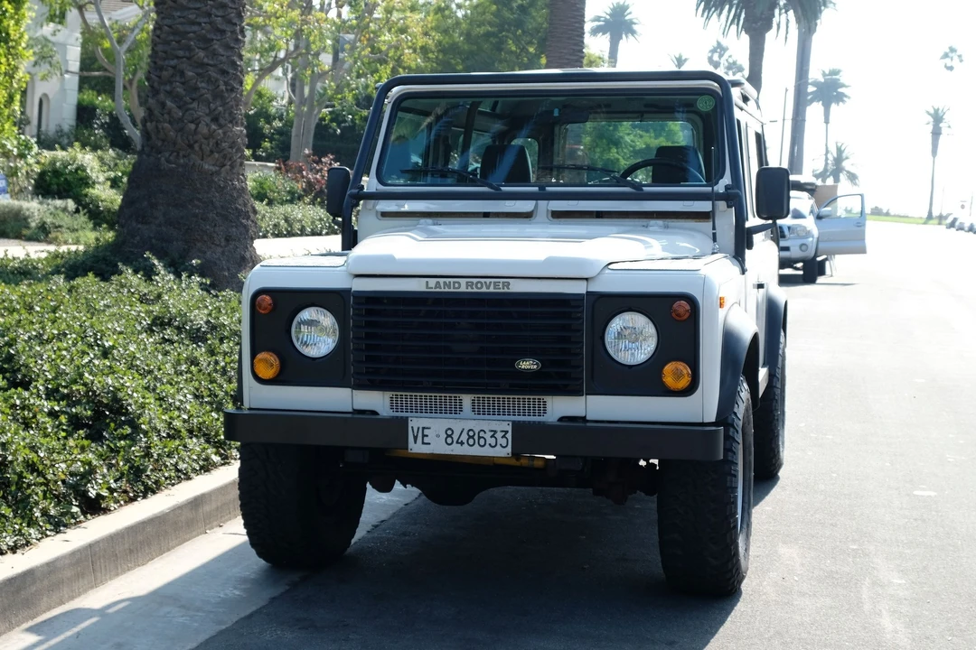 1997 Land Rover Defender 90 - Image 13 of 31