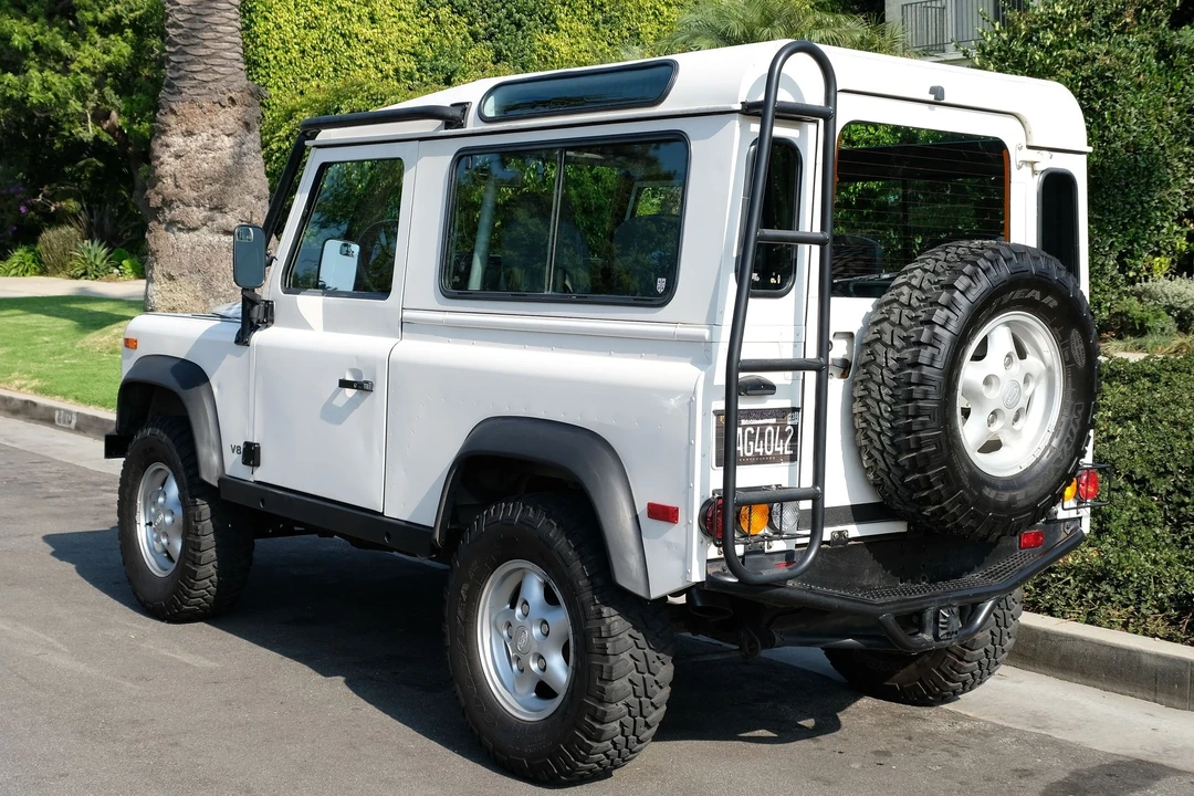 1997 Land Rover Defender 90 - Image 31 of 31