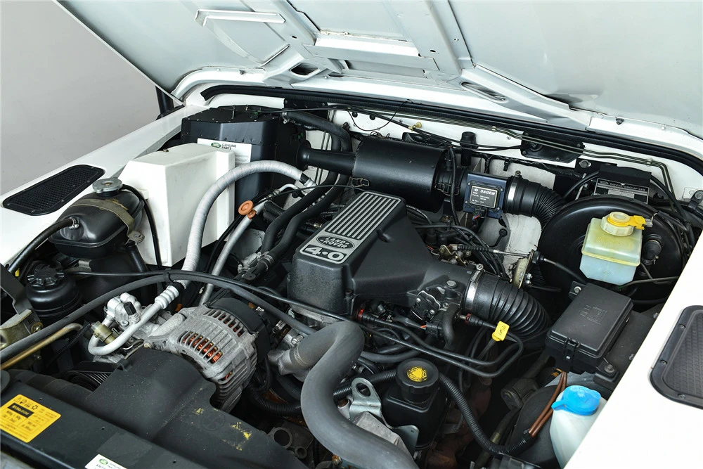 1997 Land Rover Defender 90 - Image 3 of 11