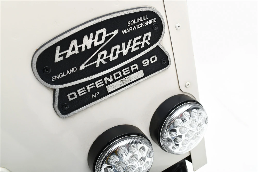 1997 Land Rover Defender 90 - Image 9 of 11