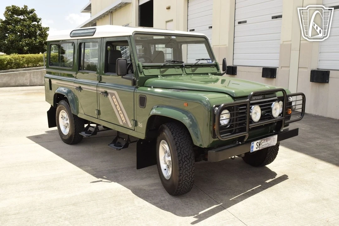 1997 Land Rover Defender 110 - Image 20 of 21