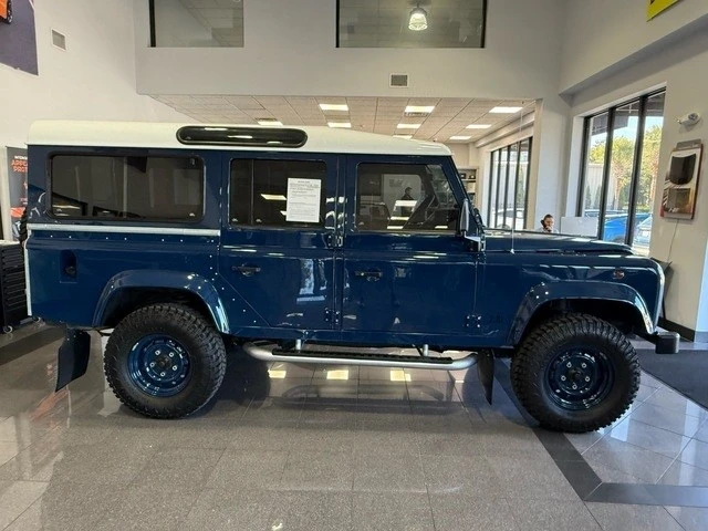 1997 Land Rover Defender 110 - Image 12 of 12