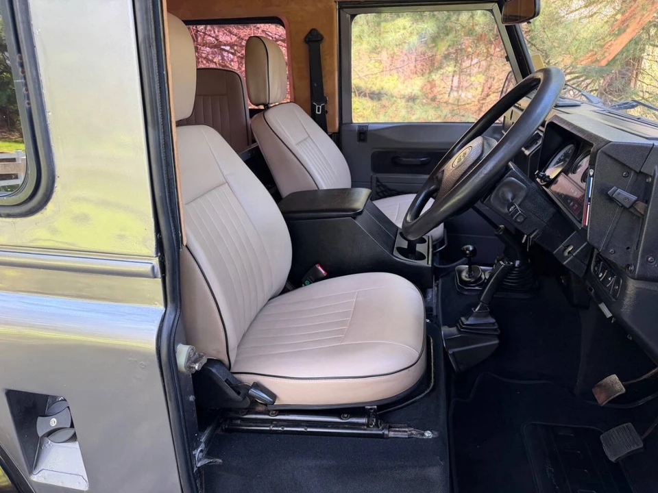 1997 Land Rover Defender 90 - Image 16 of 31