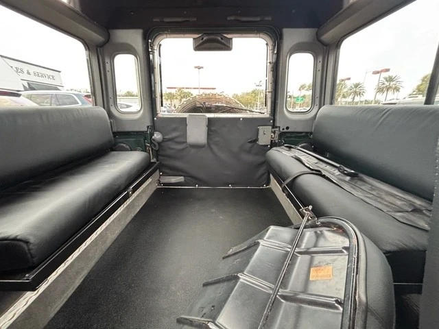 1997 Land Rover Defender 90 - Image 10 of 12