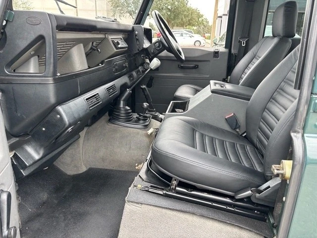 1997 Land Rover Defender 90 - Image 16 of 21
