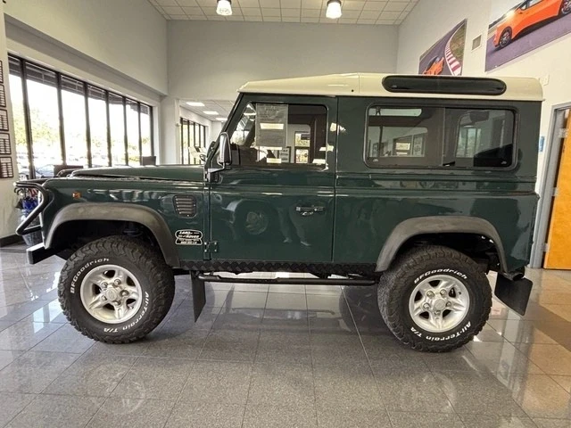 1997 Land Rover Defender 90 - Image 2 of 12