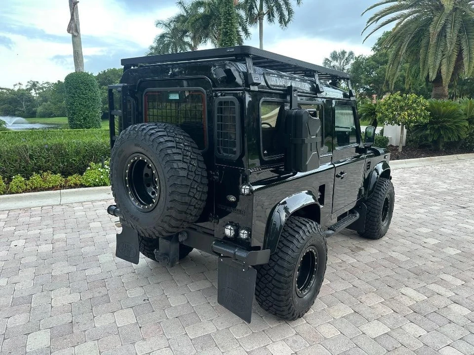 1997 Land Rover Defender 90 - Image 7 of 31