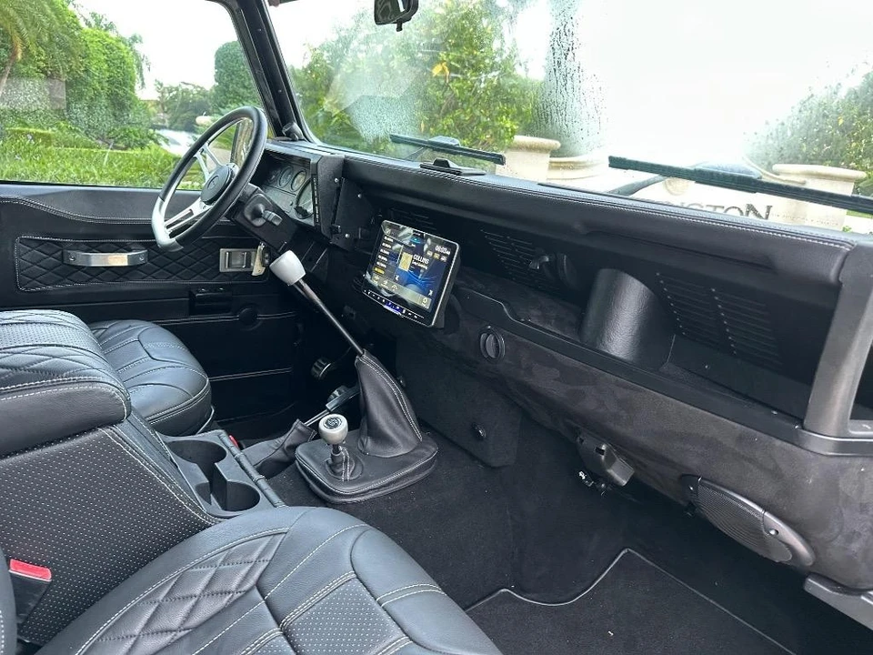1997 Land Rover Defender 90 - Image 22 of 31