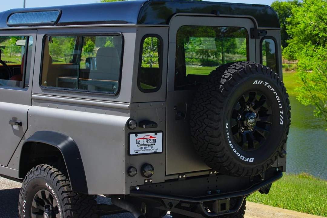1997 Land Rover Defender - Image 22 of 31