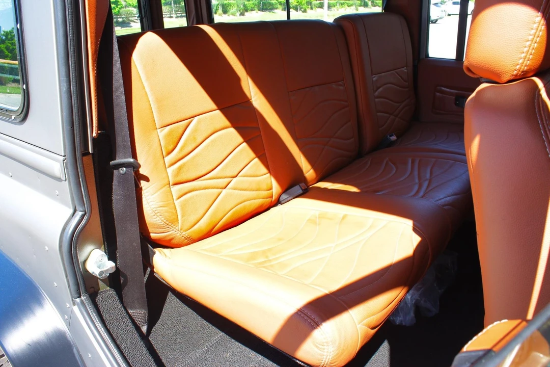 1997 Land Rover Defender - Image 14 of 31