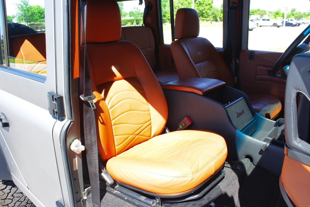 1997 Land Rover Defender - Image 13 of 31