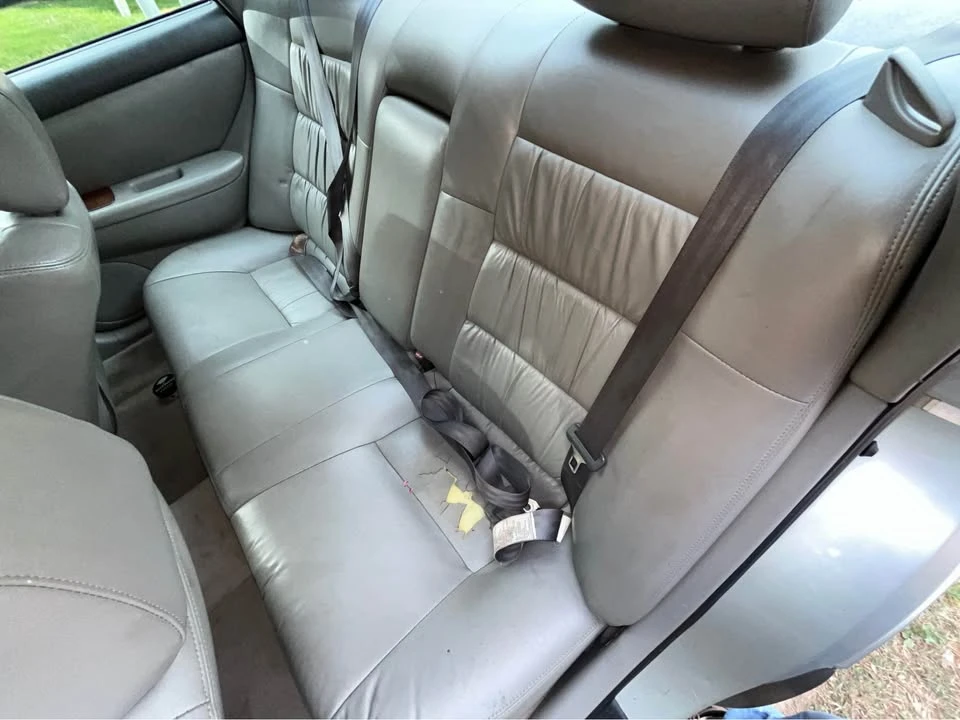 1997 Lexus ES 3rd Gen - Image 9 of 10