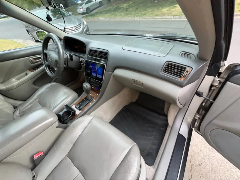 1997 Lexus ES 3rd Gen - Image 8 of 10