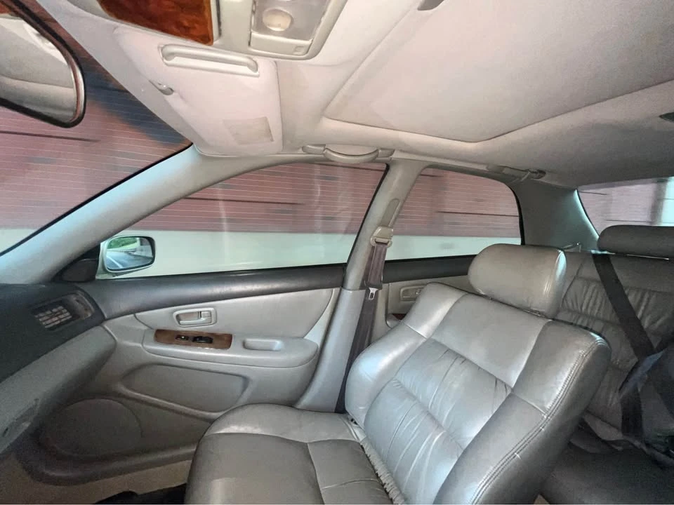 1997 Lexus ES 3rd Gen - Image 8 of 8