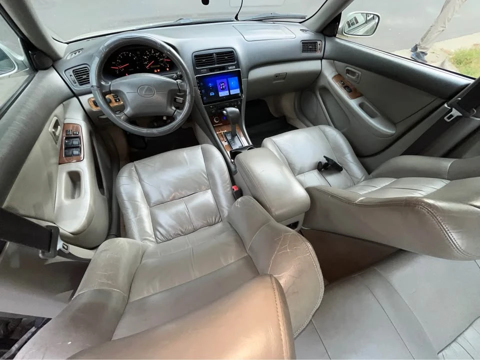 1997 Lexus ES 3rd Gen - Image 3 of 8
