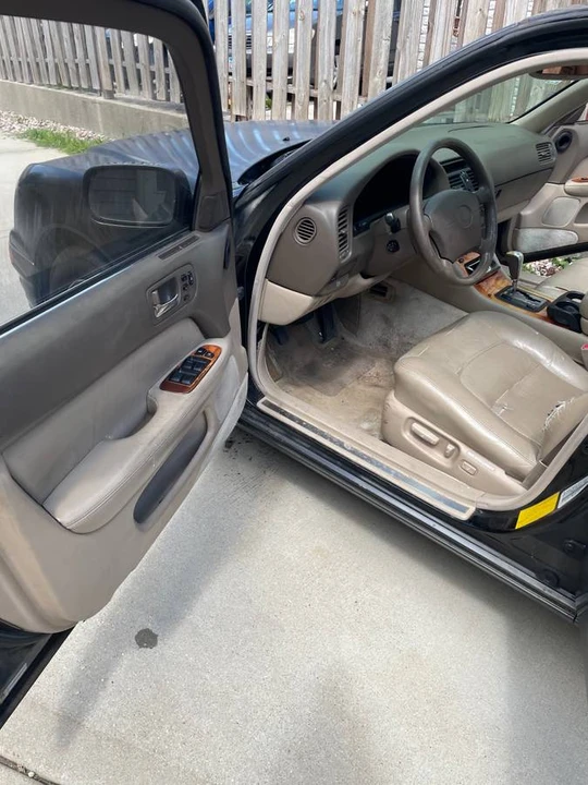 1997 Lexus LS 2nd Gen - Image 7 of 12