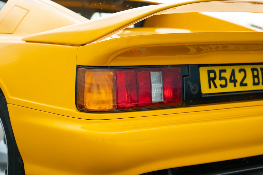 1997 Lotus Esprit Series 4 - Image 30 of 31