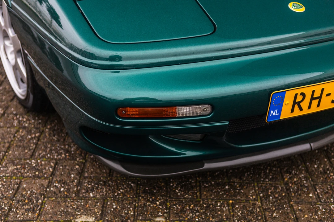 1997 Lotus Esprit Series 4 - Image 19 of 31