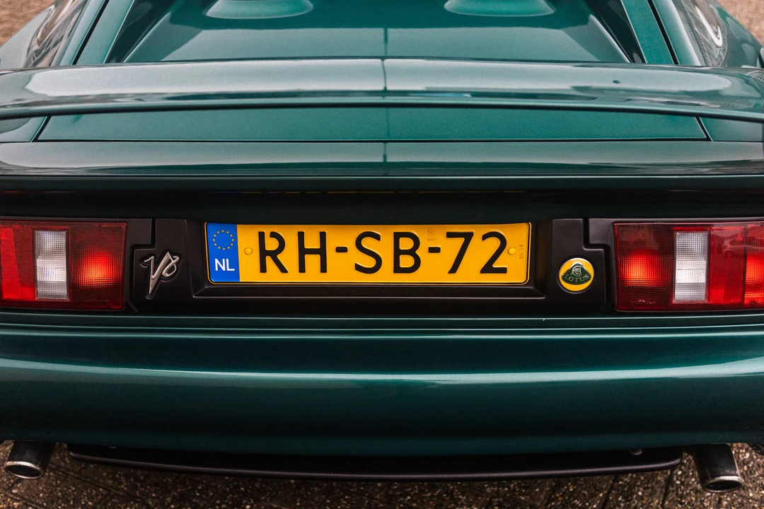 1997 Lotus Esprit Series 4 - Image 27 of 31
