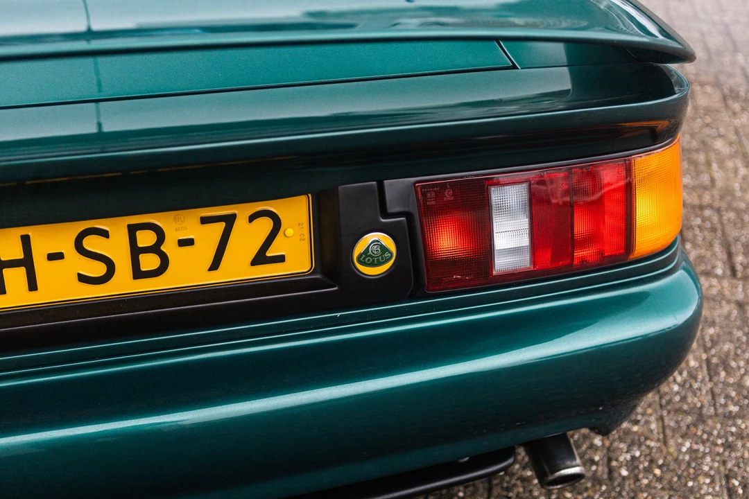1997 Lotus Esprit Series 4 - Image 29 of 31