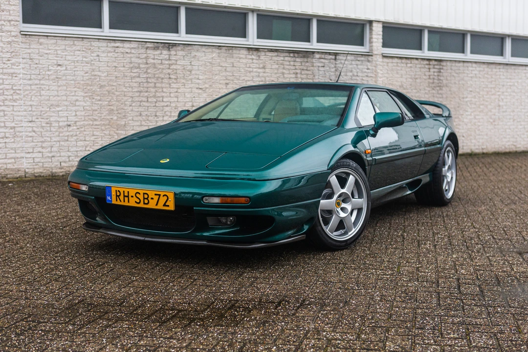1997 Lotus Esprit Series 4 - Image 8 of 31